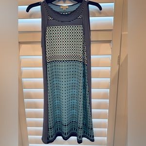 MAX STUDIO stretchy knit dress